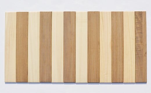 「桐製キッチン（玄関）マット」 【人気!】 非電化エコ断熱 足元の冷たさを和らげるマット 職人による、手作り・手仕上げの工場よりお届け／総桐たんす和光 AH001