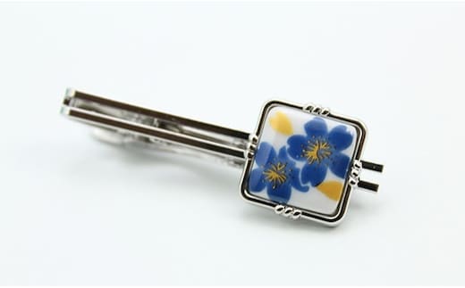 有田焼タイピン 青桜 有田焼アクセサリー二宮閑山 おしゃれ 磁器アクセサリー A12-226