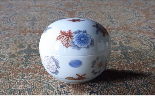 深川製磁 【有田焼】菊七宝 ボンボニエール A75-13