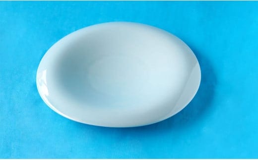 青白磁渕下りパスタ皿 有田焼 プレート 【神田陶器店】 A22-77