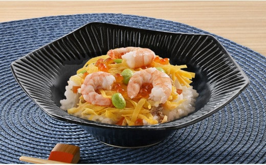 乃利陶窯 五臓六腑が喜ぶ【こくようせき】黒曜石鎬彫六角多用皿 A24-41