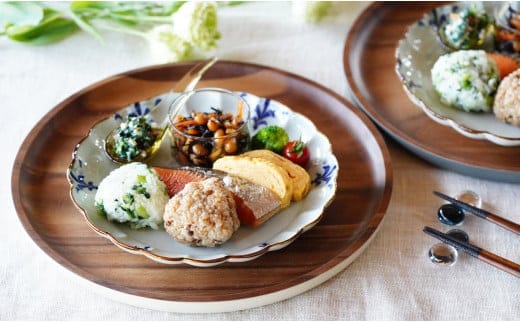 皓洋窯 有田焼 菊割皿 Lサイズ 1枚 A17-6