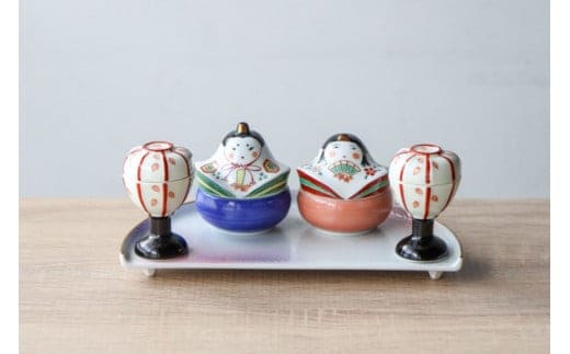 有田焼 錦おひな様 ぼんぼり珍味入れ 飾り皿セット【山忠】器 うつわ 食器 ひな祭り 雛人形 皿 蓋物 可愛い 和風 A65-39