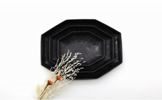 有田焼 食材の彩りを引き立てる上品な黒 / 長八角皿SMLセット 深海三龍堂 食器 おしゃれ 黒い器 黒い皿 ワンプレート 角皿 金善 30000円 3万円 A30-714