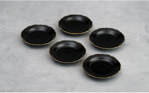 「モダン黒マット輪花小皿/5枚組」手のひらサイズの有田焼 深海三龍堂 豆皿 豆小皿 菓子皿 食器 おしゃれ 黒い皿 シンプルなお皿 35000円 3.5万円 A35-416