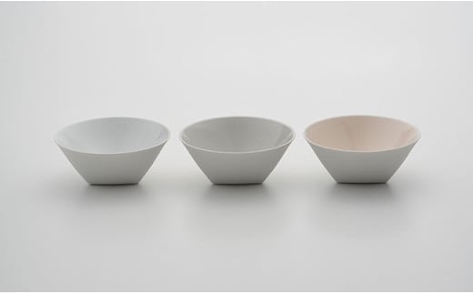 2016/ CH Bowl Set White / Gray /Pink【2016/オリジナル】有田焼 食器 器 鉢 中鉢 ボウル 3個 ホワイト グレー ピンク シンプル A35-348