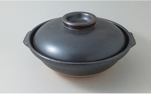 有田焼 黒 尺土鍋【ヤマト陶磁器】磁器 陶磁器 土鍋 鍋 遠赤外線 耐熱 耐久 保温 電子レンジ可 オーブン可 ブラック シンプル A85-31