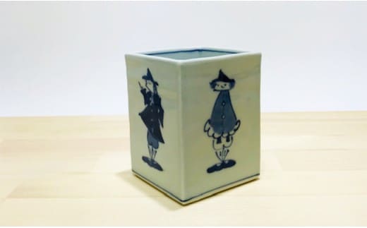 青花 かわいい異人たちのペン立て 小島芳栄堂 A22-52