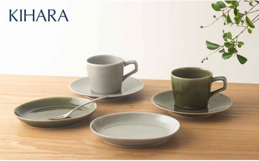 【あじわいのあるハンドメイド】Colorta コーヒーカップ ＆ ケーキ皿 4点セット【KIHARA】有田焼 カップ&ソーサー ティーカップ 楕円皿 ケーキ皿 取皿 グレー グリーン オリーブ うつわ 器 食器 シンプル ペア 食洗機対応 キハラ A45-365