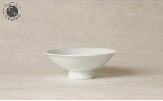 ろくろの現代の名工 矢鋪與左衛門作【白磁 平盃】有田焼 器 うつわ 盃 酒器 伝統工芸 A65-26