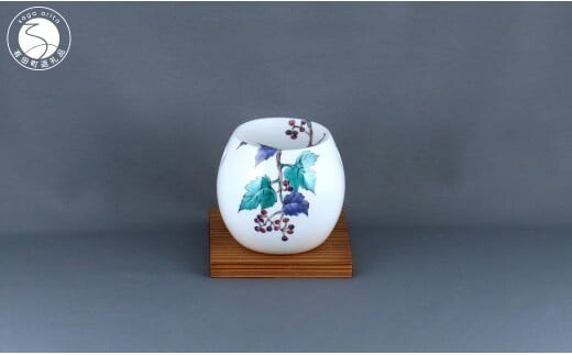 有田焼 茶香炉〈山ぶどう文〉【赤絵白磁硯処 雪月花】手描き 伝統工芸 香炉 赤絵 インテリア 80000円 8万円 A80-54