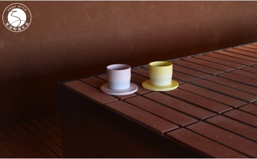 1616/ S&B Espresso Cup & Coaster Light Yellow / Light Pink 2色セット【1616/arita japan】有田焼 ショルテン＆バーイングス デザイン オランダ 食器 器 うつわ カップ エスプレッソカップ パステルカラー イエロー ピンク シンプル シック モダン ギフト A35-705