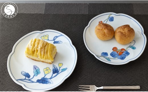 有田焼 華山窯 黄花＆紅花 銘々皿 各1枚 2枚セット【東洋セラミックス】 食器 器 皿 取皿 小皿 2枚 セット 赤 黄 au044