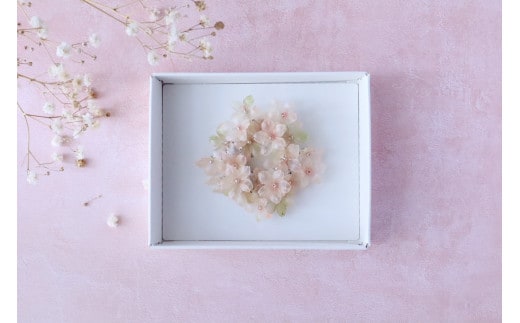 桜 -春光- 生革花ブローチ・コサージュ / 2024