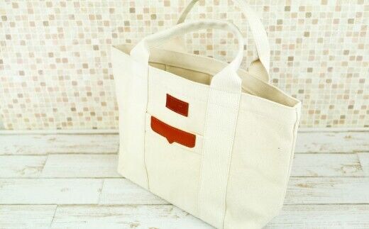 「琉球帆布」ベーシックトート M キナリ - 極厚 4号帆布 トートバッグ キャンバス生地 丈夫 ベーシック おしゃれ ファッション お出かけ かばん 鞄 手仕事 手づくり ハンドメイド 琉球帆布 伝統技術 沖縄県 八重瀬町【価格改定】